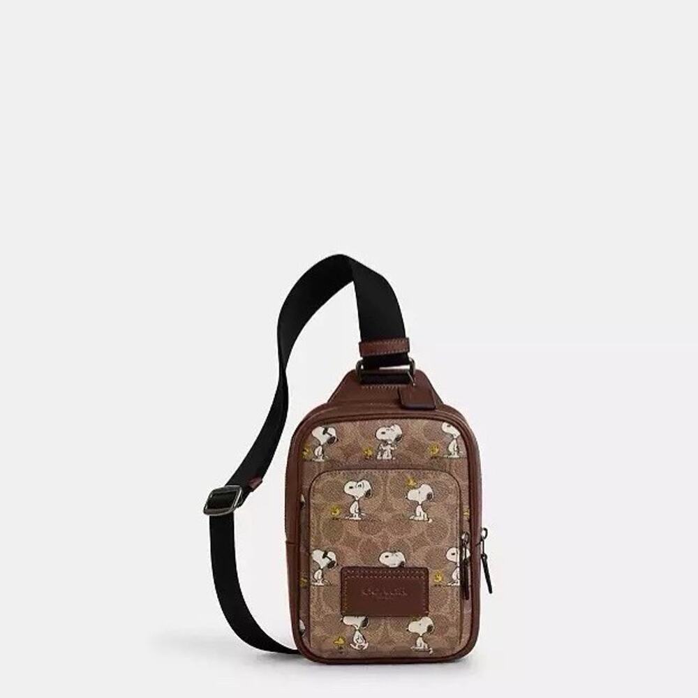 NWT Coach X Peanuts Racer Sling Pack in Signature Canvas With Snoopy Print CBK47 - Picture 6 of 10